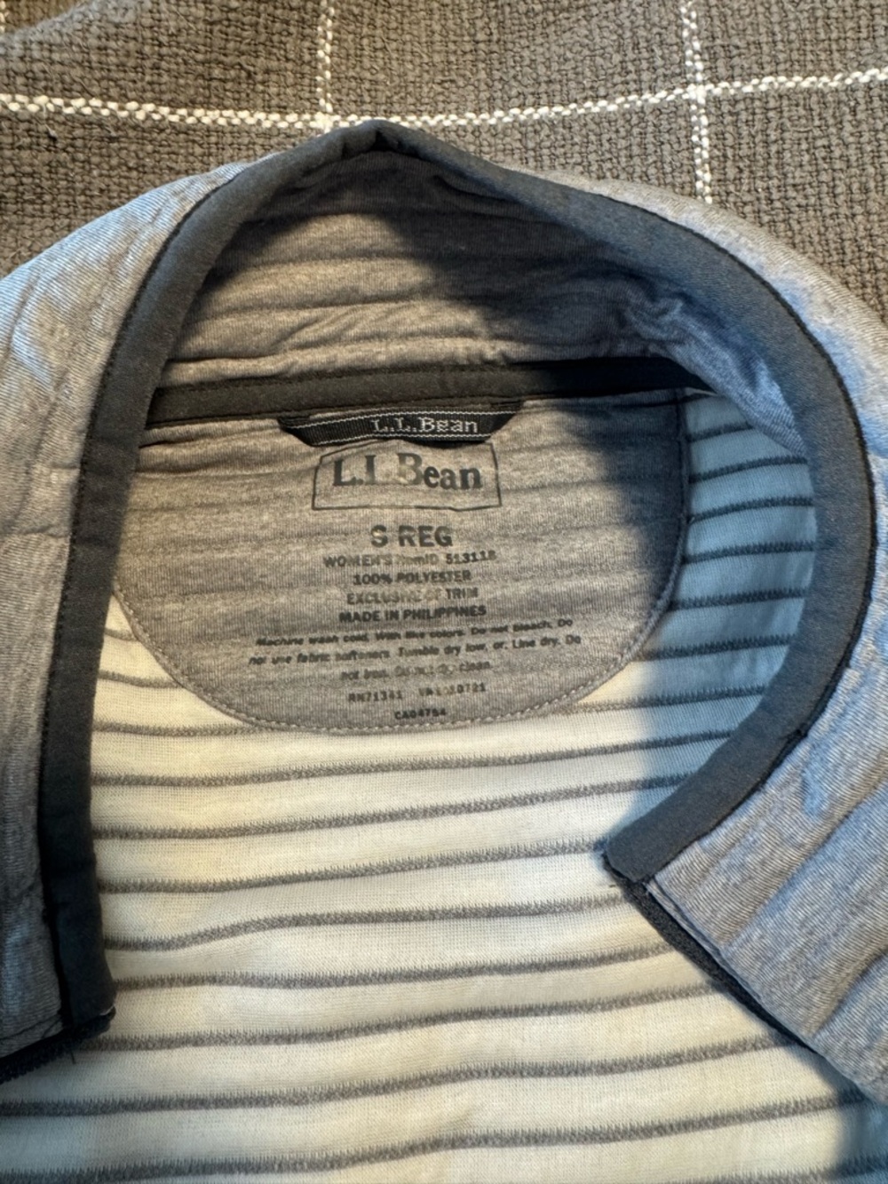 L.L. Bean Grey vest - Picture 3 of 3